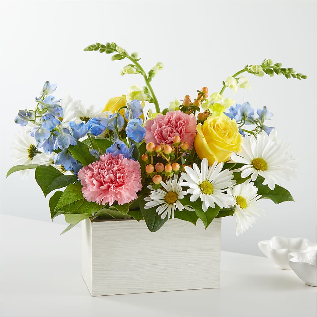 Sun Salutation Box Bouquet – Atkinson Florist, Thornhill ON