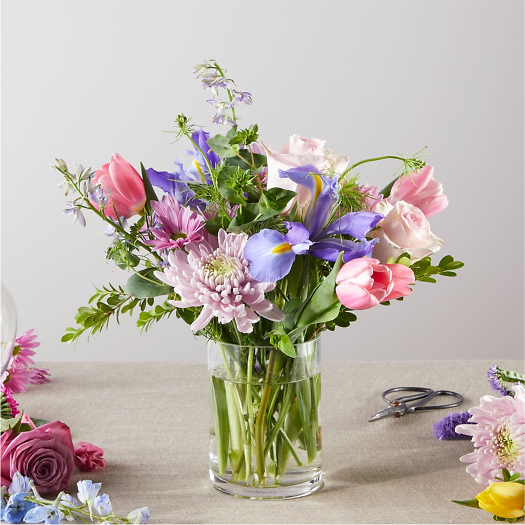 Pastel Tradition - A Florist Original – Atkinson Florist, Thornhill ON