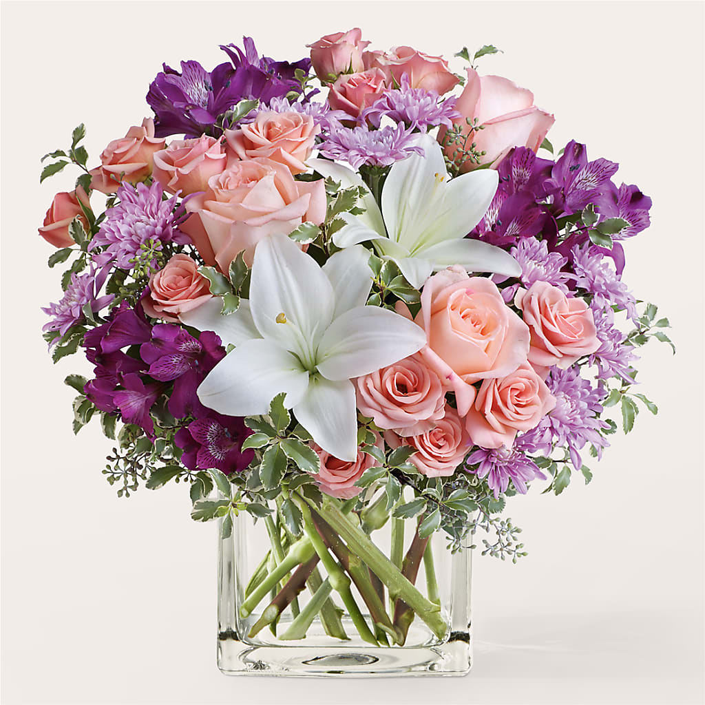 Mani Pedi Bouquet – Atkinson Florist, Thornhill ON