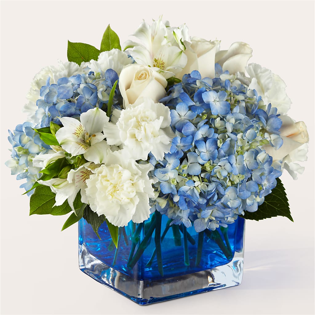 Soothing Waters Bouquet – Atkinson Florist, Thornhill ON