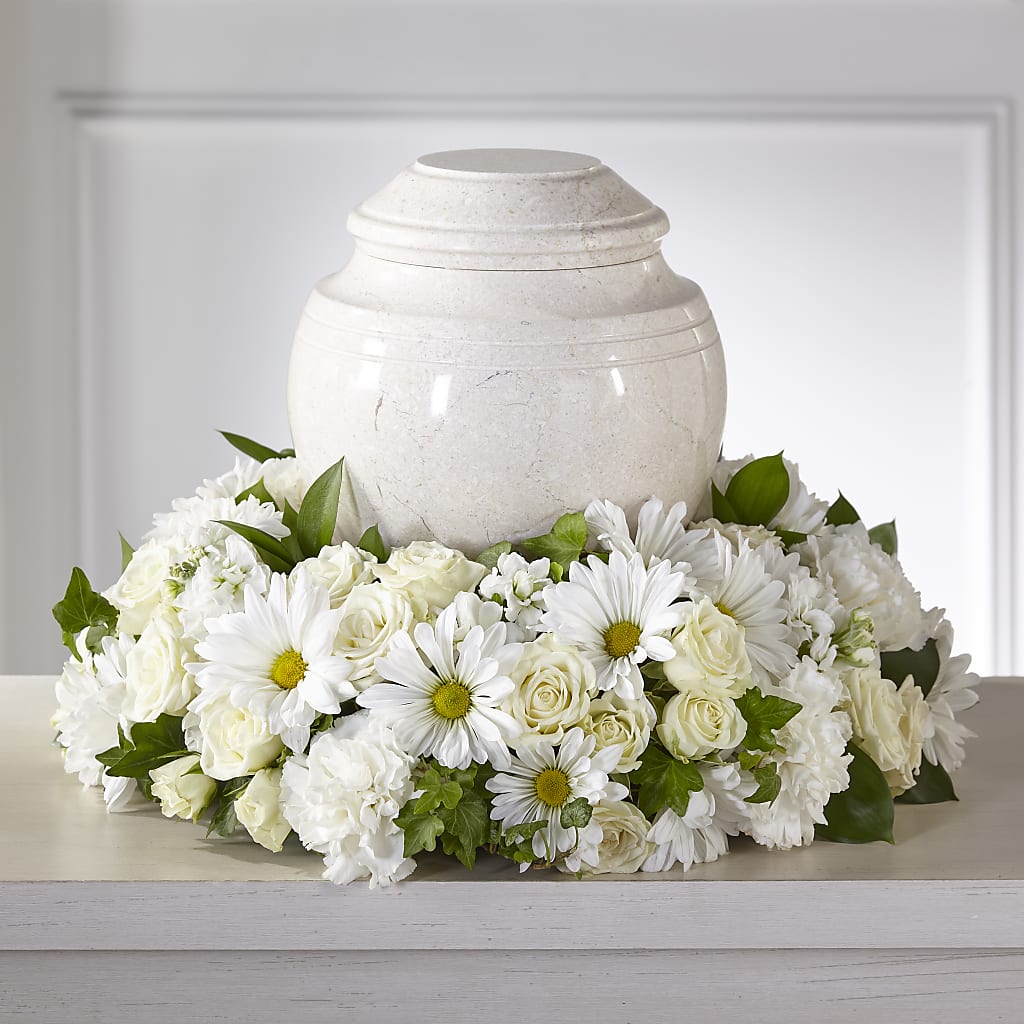 Ivory Gardens Cremation Adornment – Atkinson Florist, Thornhill ON
