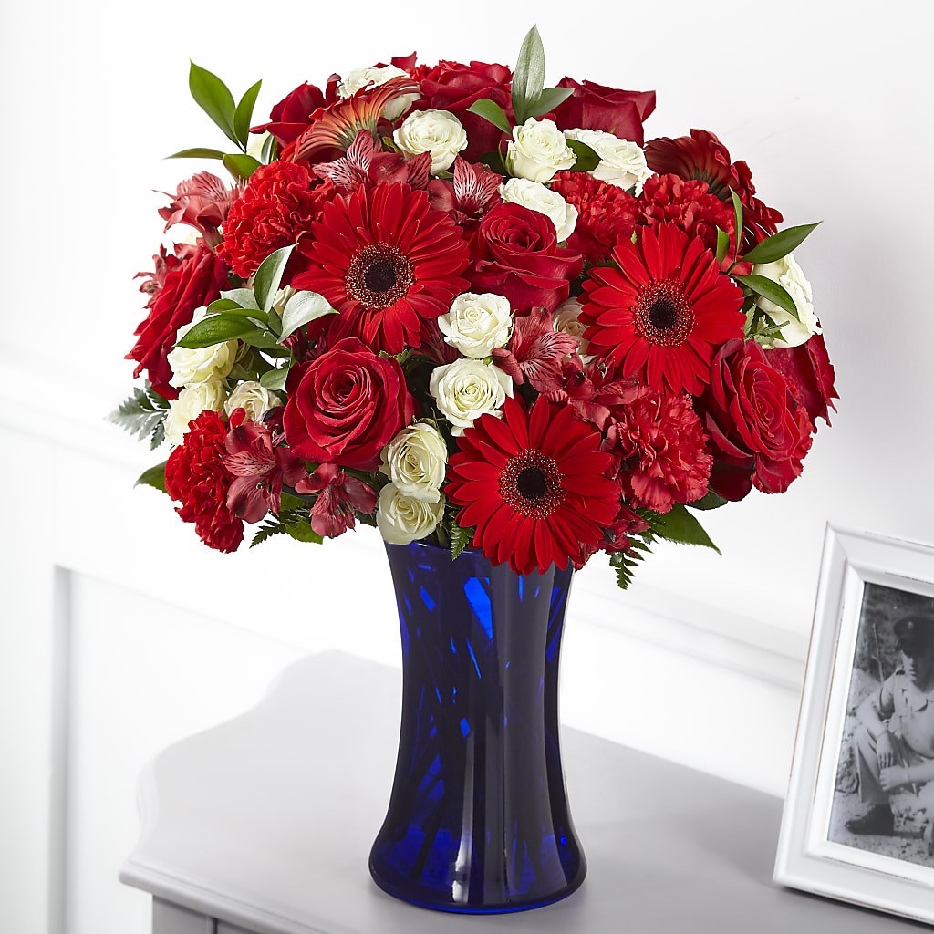 Hearts Embrace Bouquet – Atkinson Florist, Thornhill ON