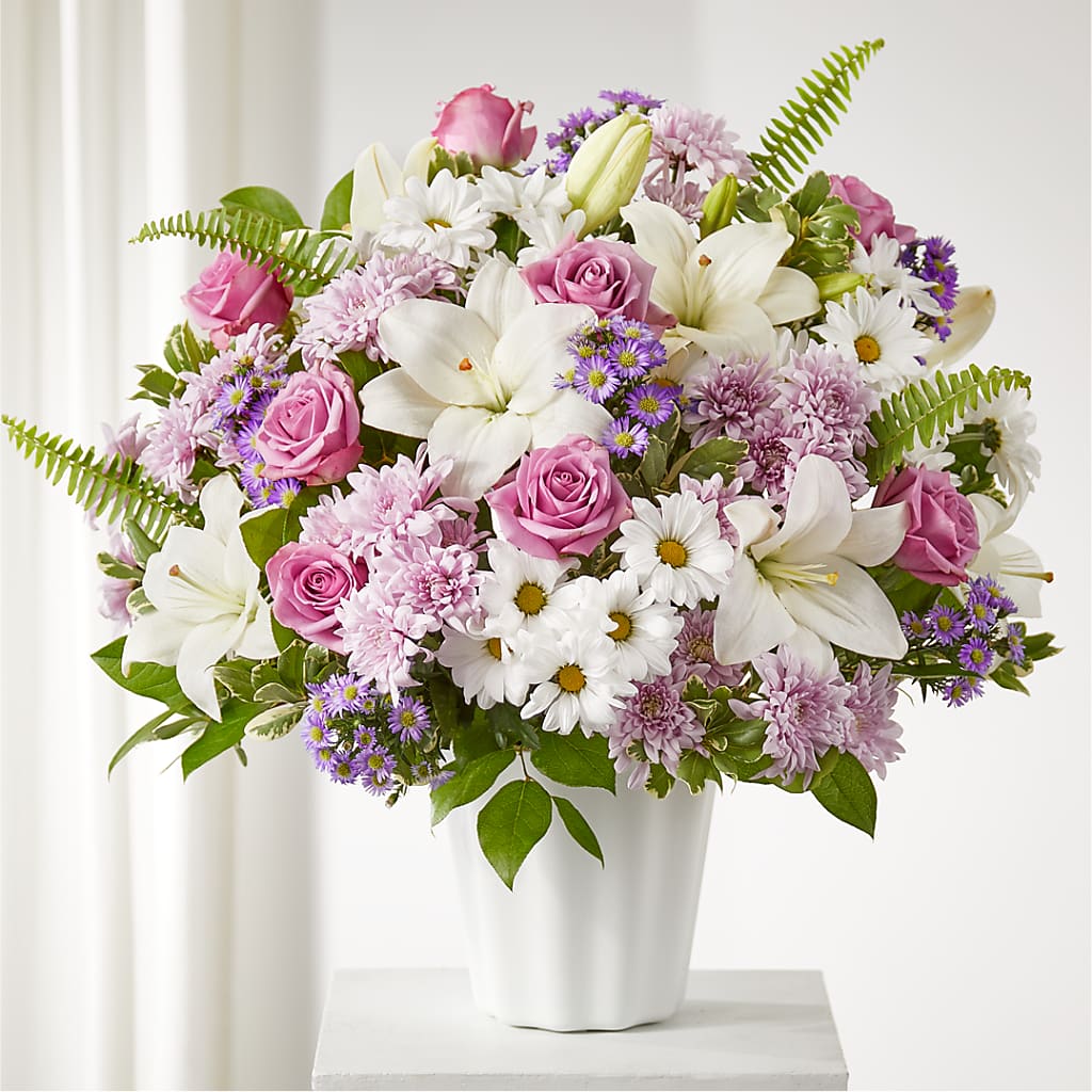 Warmest Thoughts Tabletop Basket – Atkinson Florist, Thornhill ON