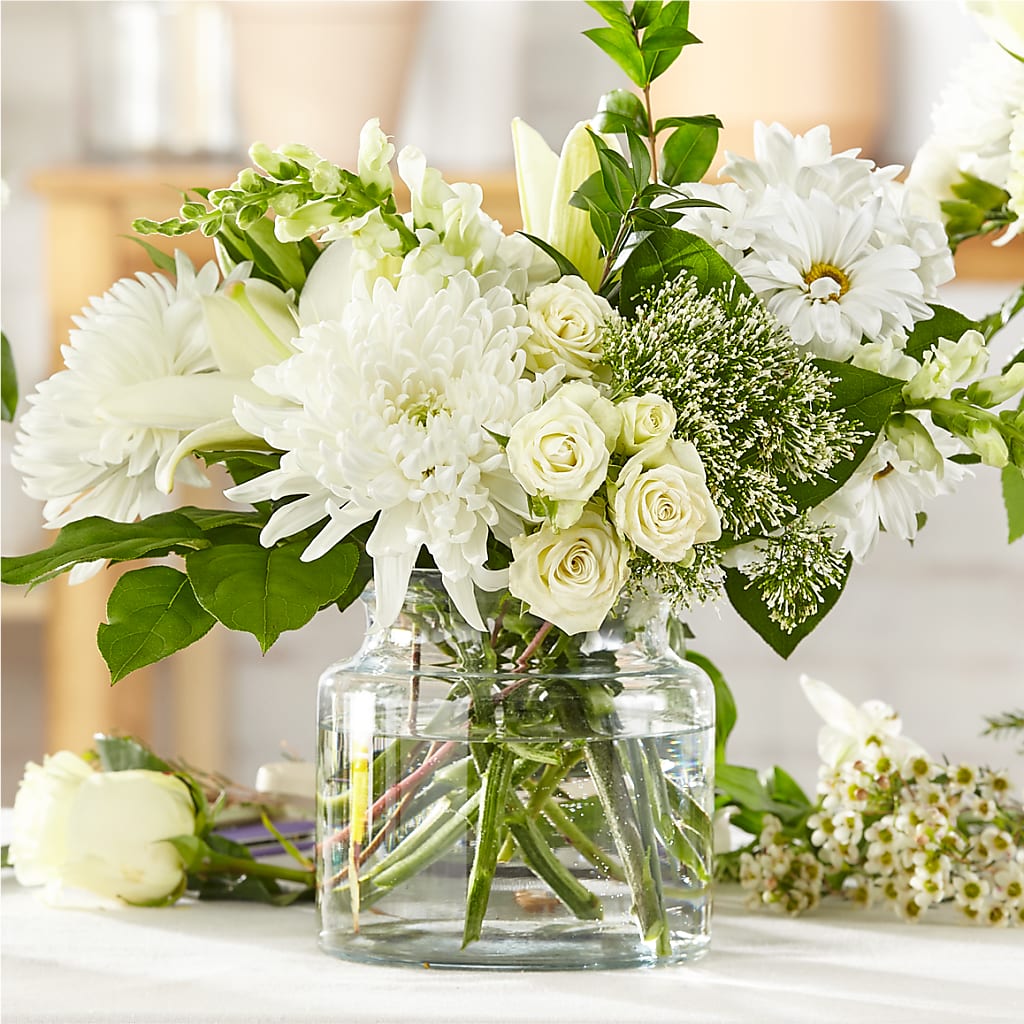 Classic Ivory – A Florist Original – Atkinson Florist, Thornhill ON