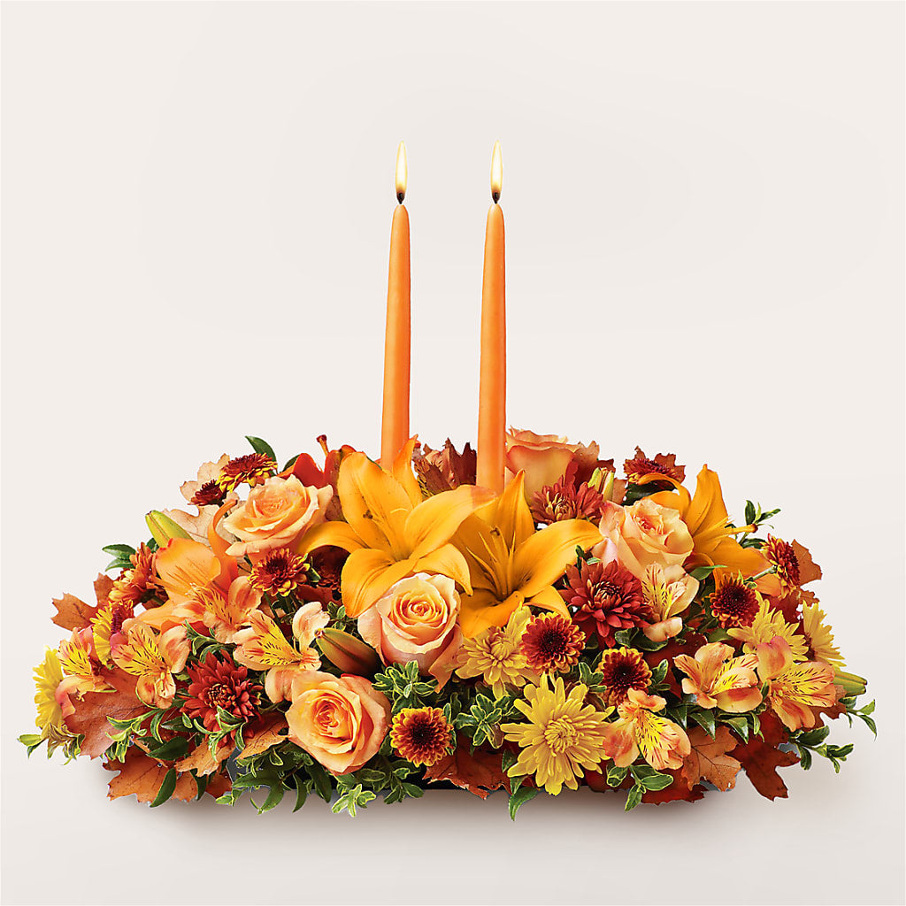 Traditions Centerpiece – Atkinson Florist, Thornhill ON