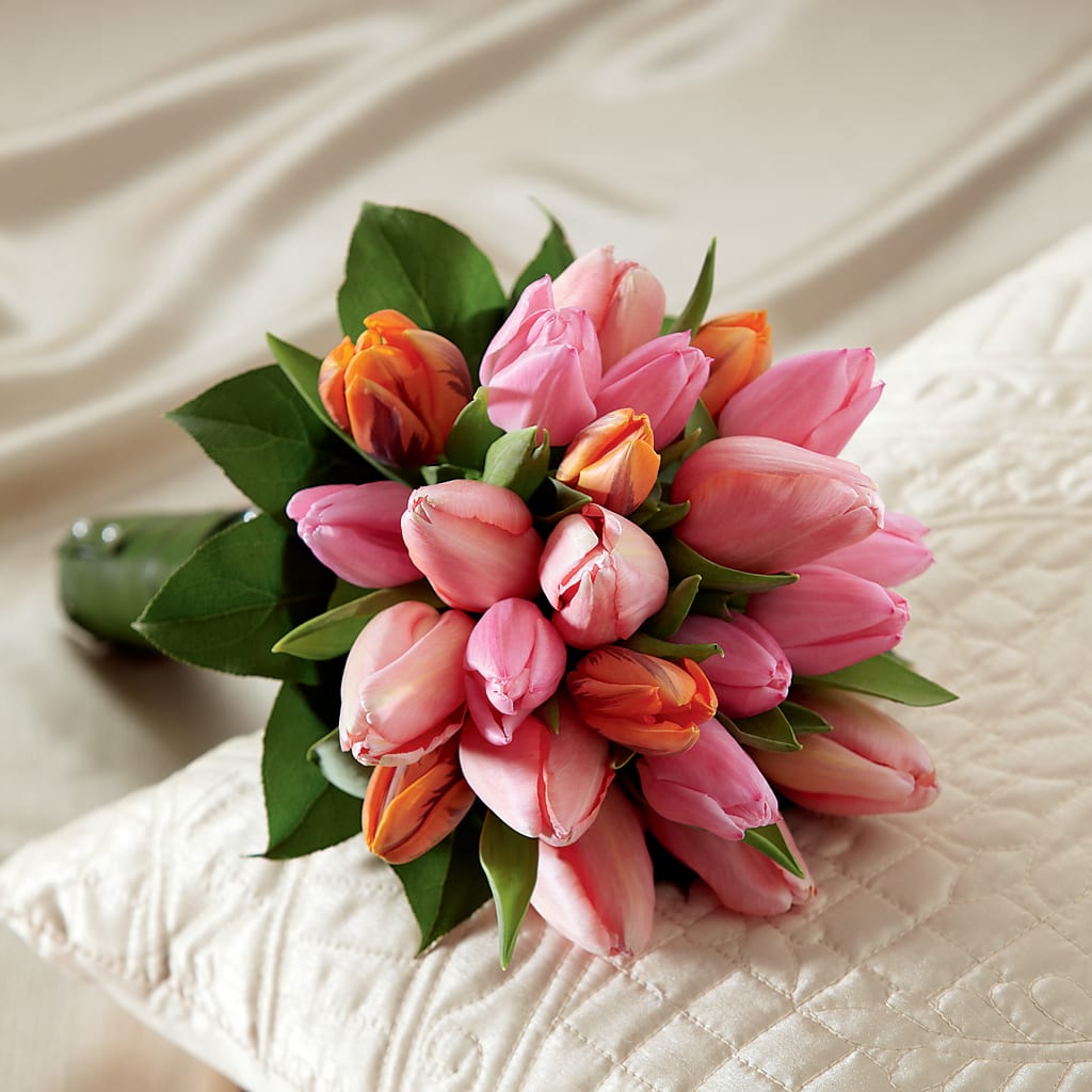 Embraceable Bouquet – Atkinson Florist, Thornhill ON