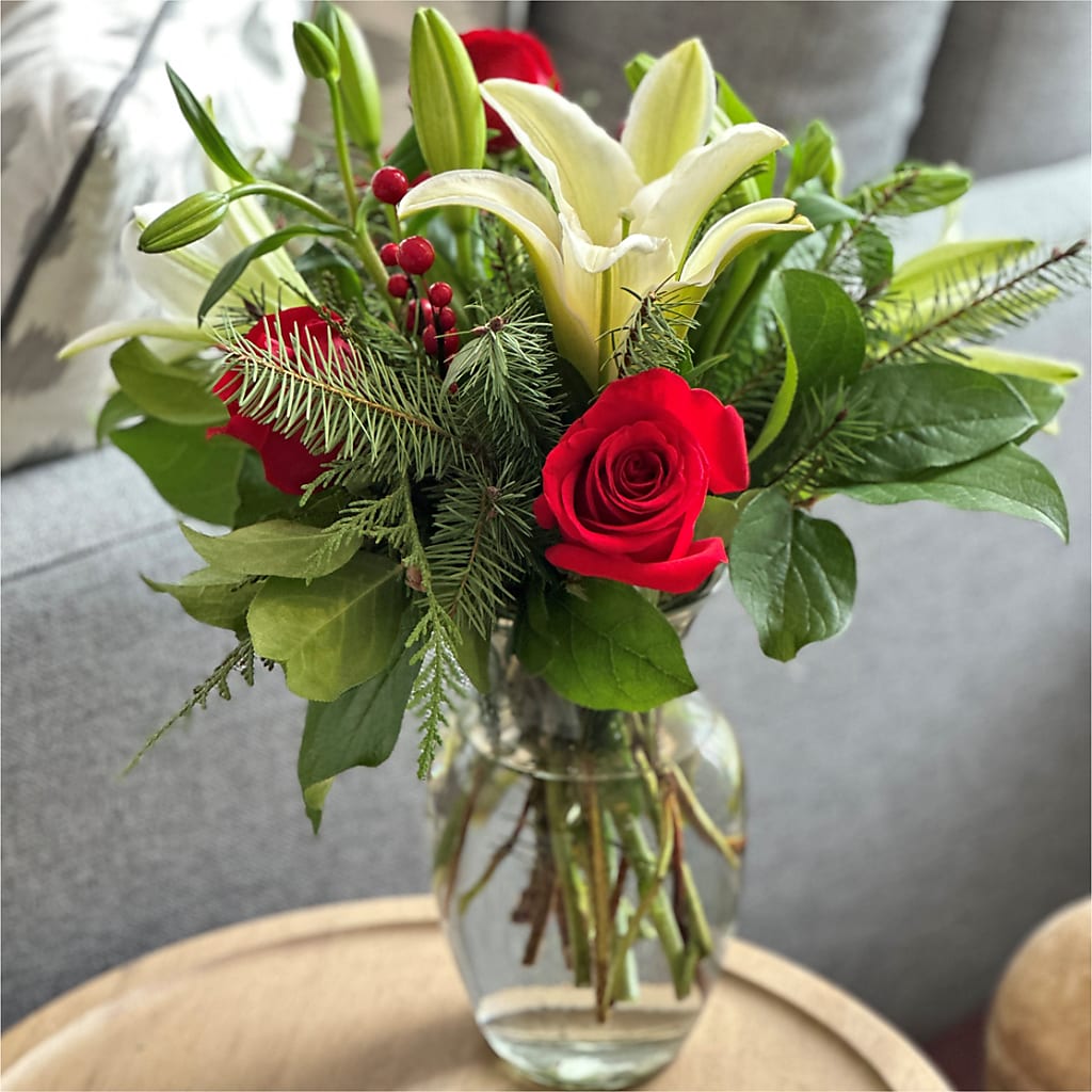 Sparkling Snowflakes Bouquet –  Atkinson Florist, Thornhill ON