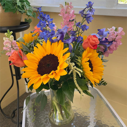 Rays of Life Bouquet –  Atkinson Florist, Thornhill ON