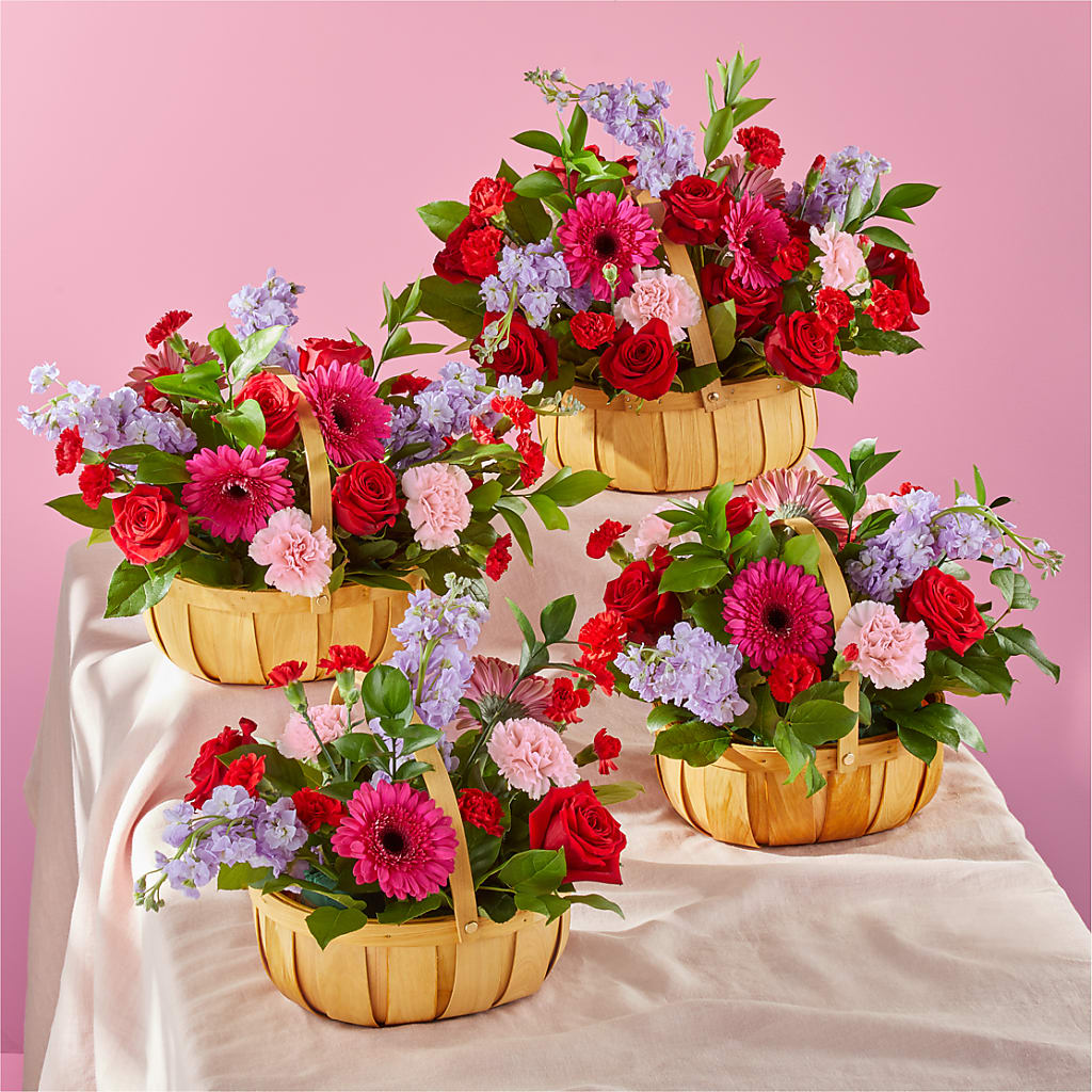 Pink Picnic Basket –  Atkinson Florist, Thornhill ON