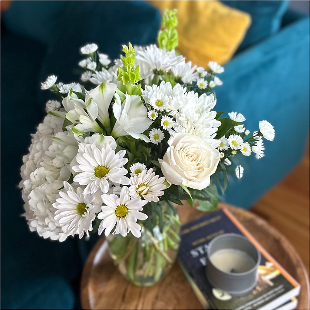 Classic Ivory – A Florist Original –  Atkinson Florist, Thornhill ON