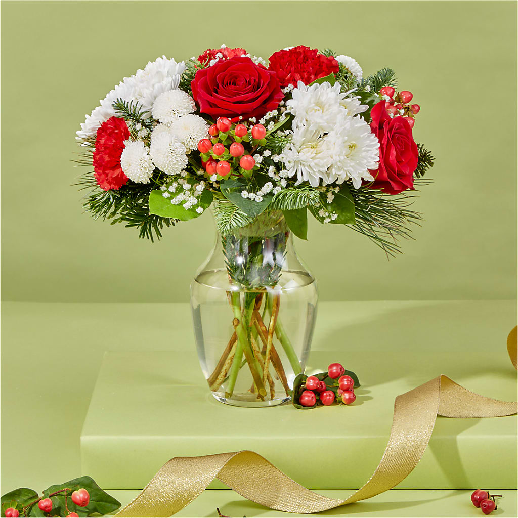 Chance of Flurries Bouquet –  Atkinson Florist, Thornhill ON