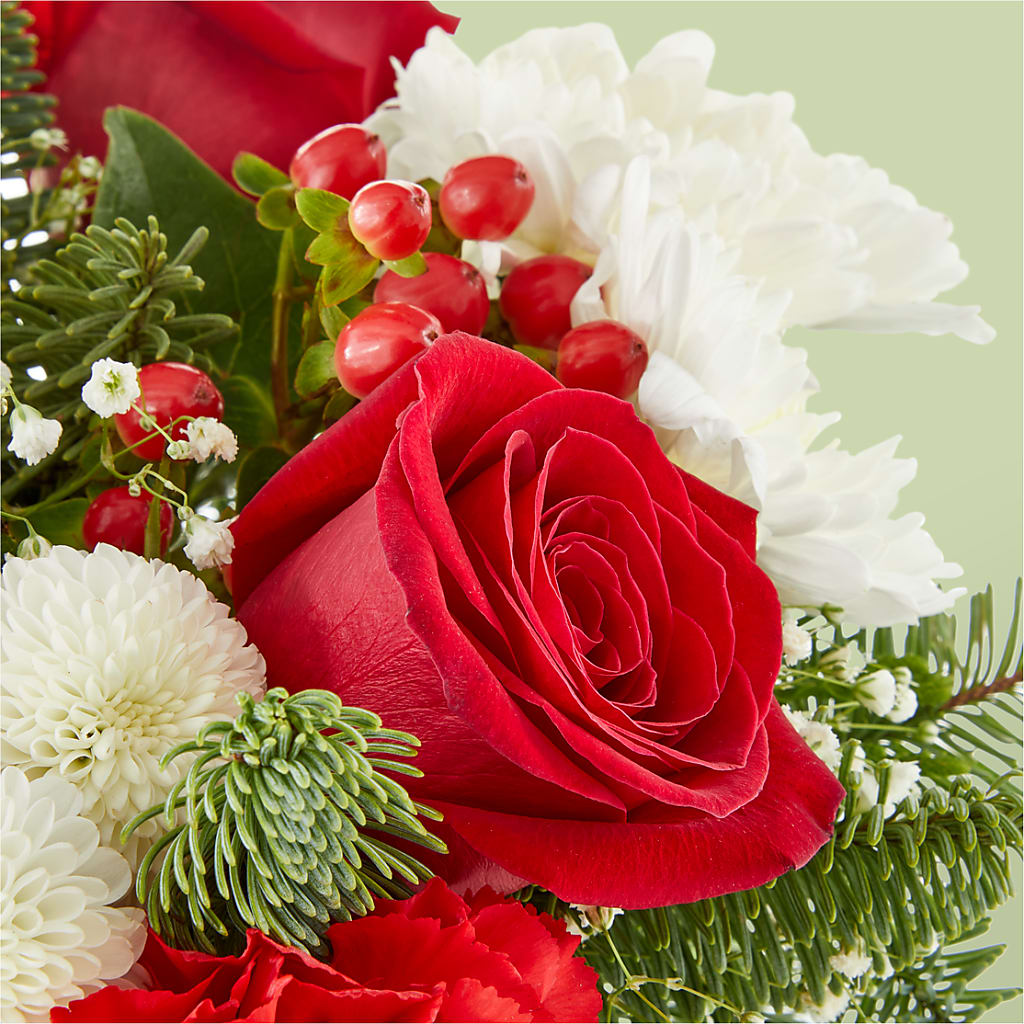 Chance of Flurries Bouquet –  Atkinson Florist, Thornhill ON